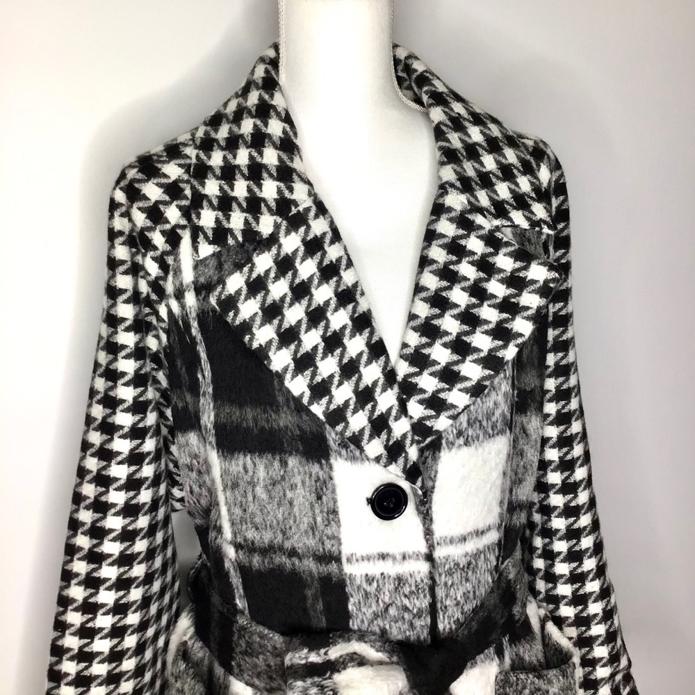 Eloquii Printed Block Coat - Picture 6 of 16